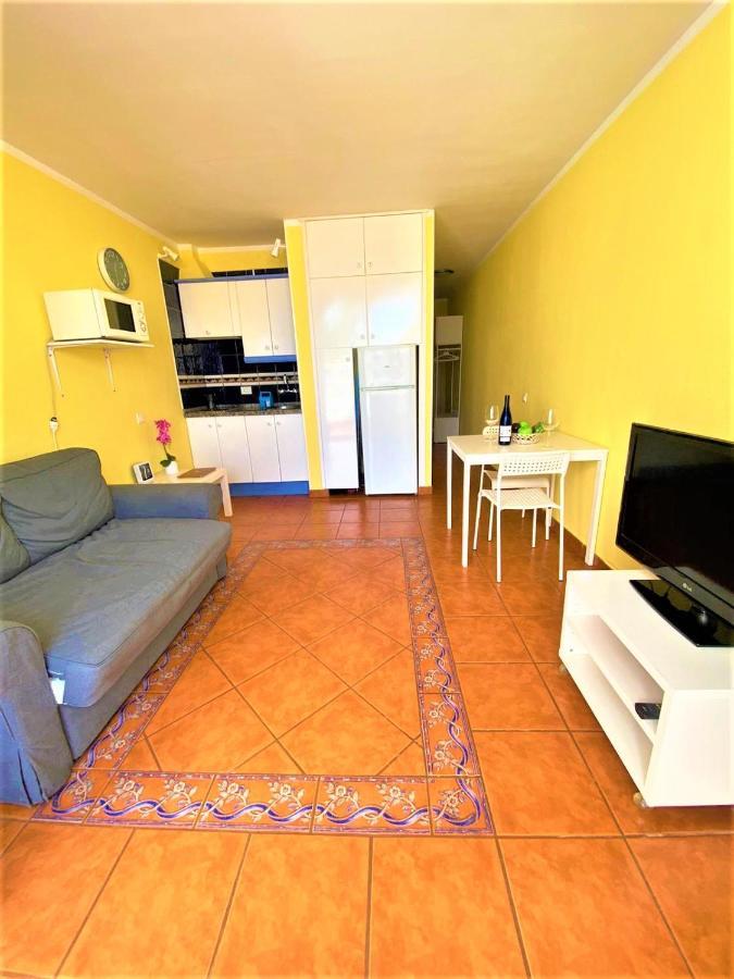 Cozy One Bedroom Apartment With Spacious Terrace. Pool And Garden View กอสตา เดล ซิเลนซิโอ ภายนอก รูปภาพ